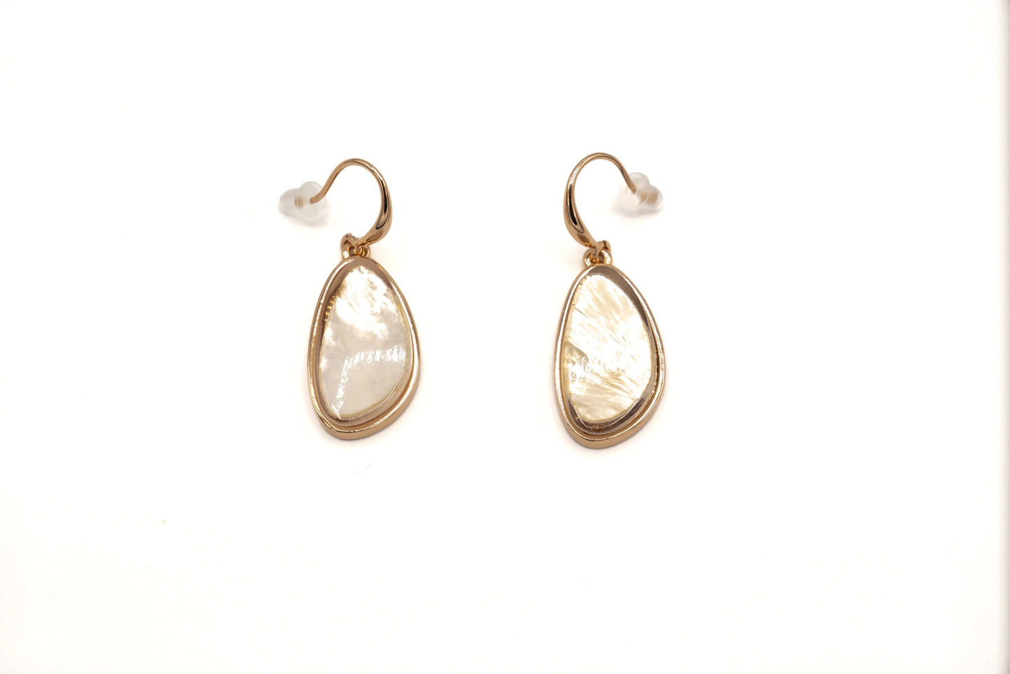 Cercei pandantiv cu rasina colorata