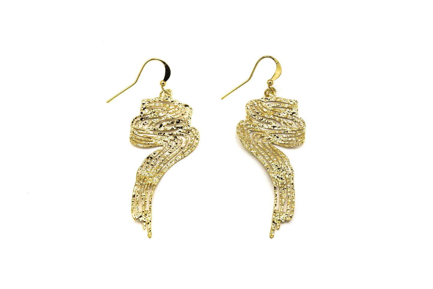 Cercei placați cu aur.