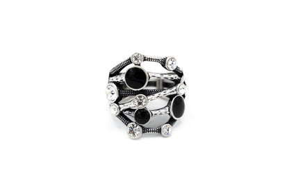 Inel cu rotunduri de rasina si strass