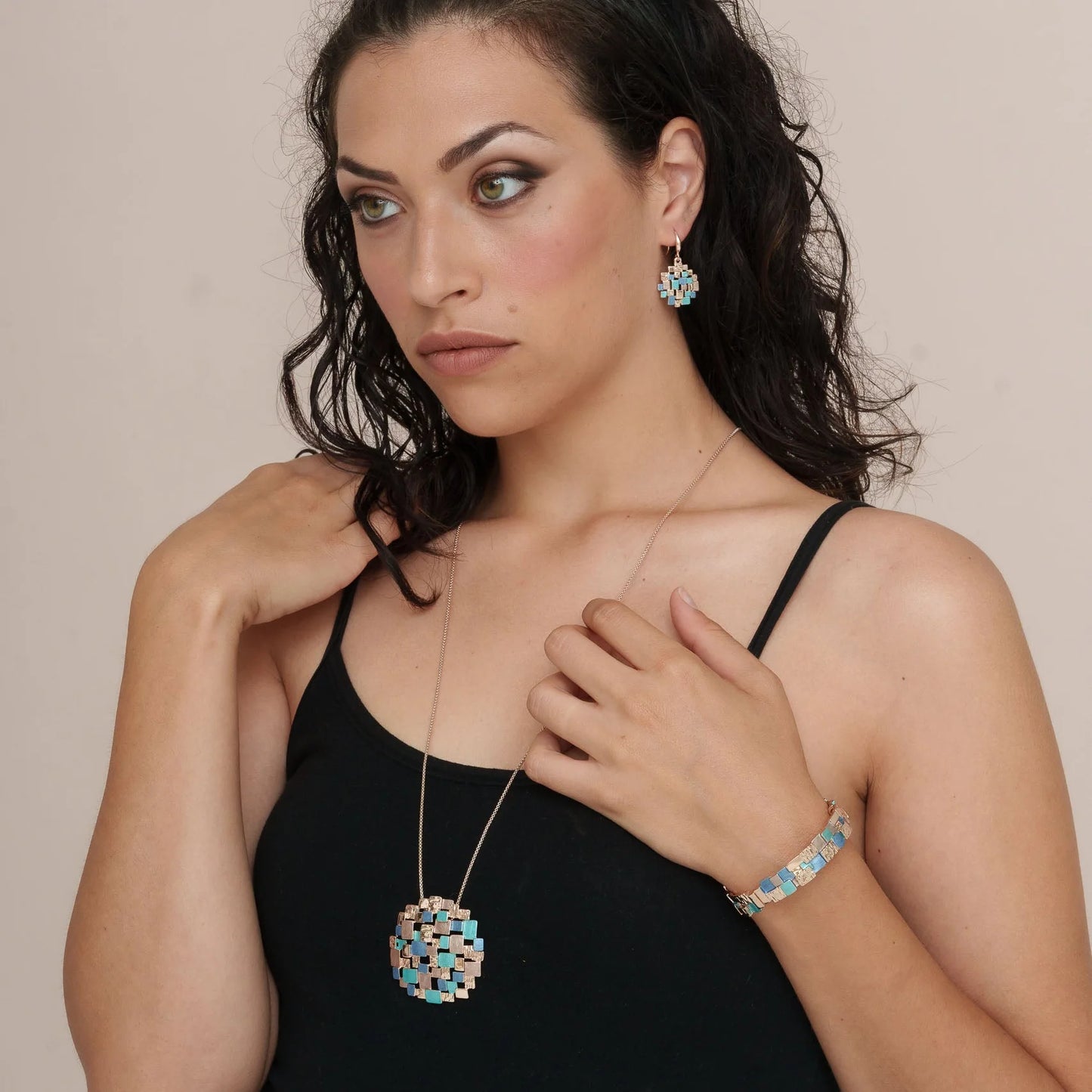 Cercei pătrați rotunzi cu mozaic