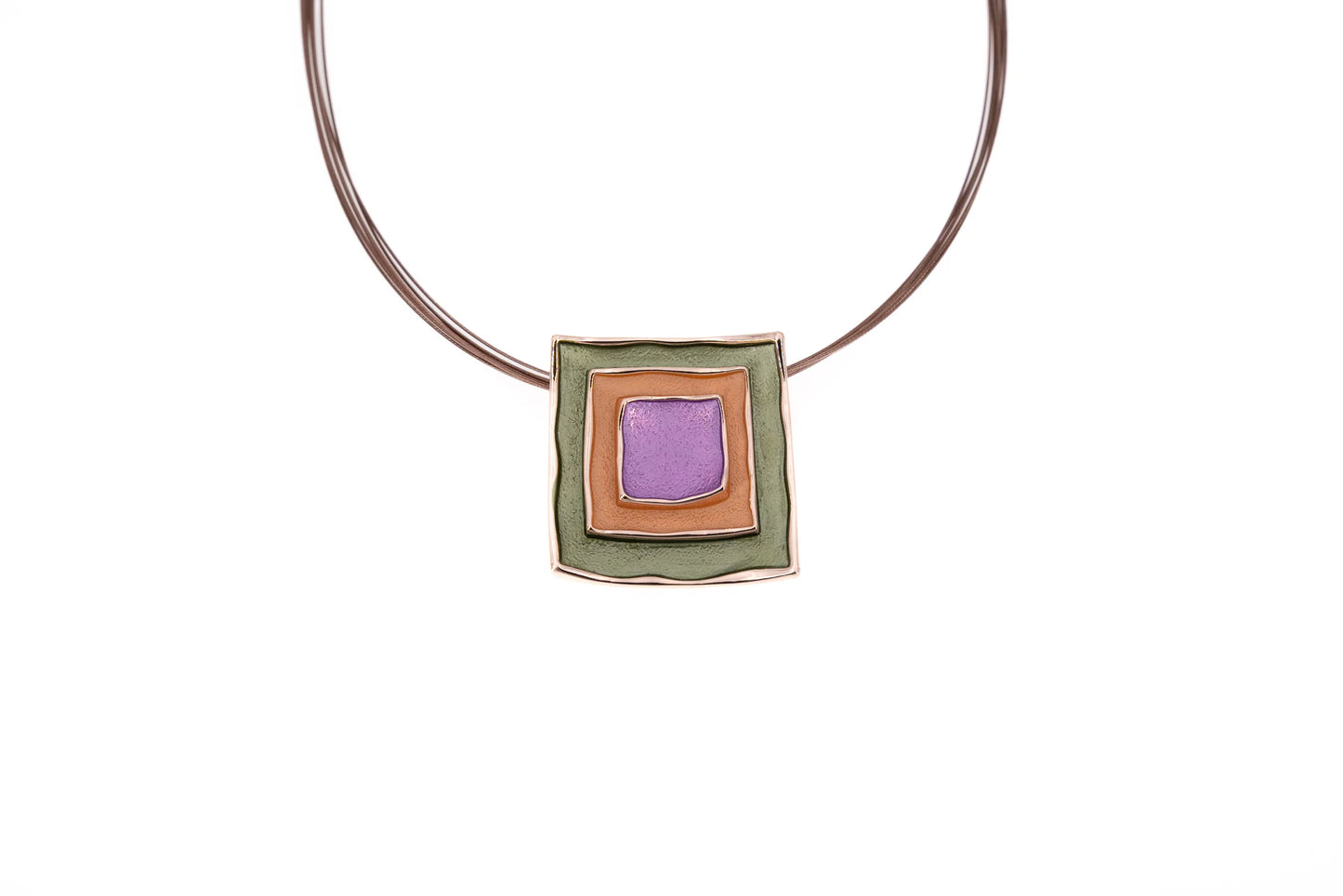 Colier cu trei pătrate