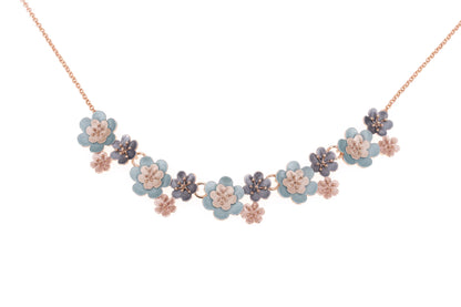 Choker cu mai multe flori